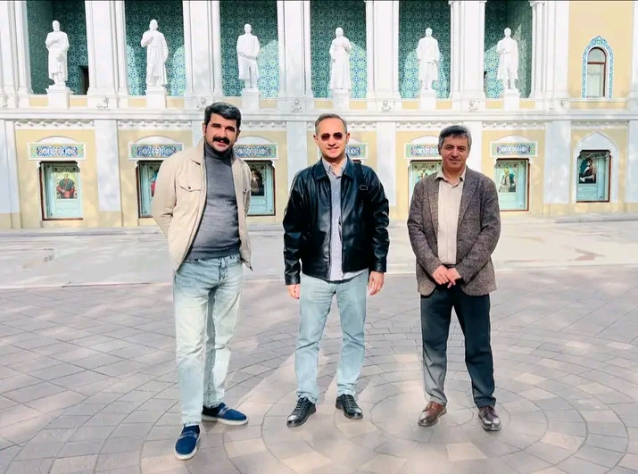 3 şairdən 3 şeir - Rubrika