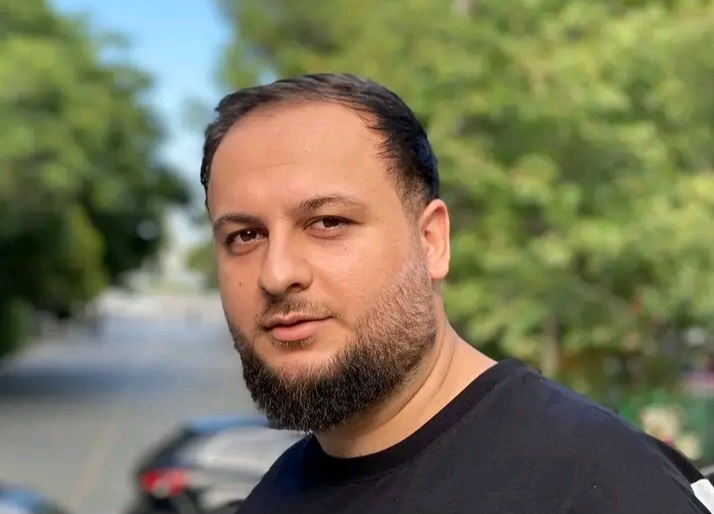 Sənə nə olursa o qızdan olur - Yeni şeirlər