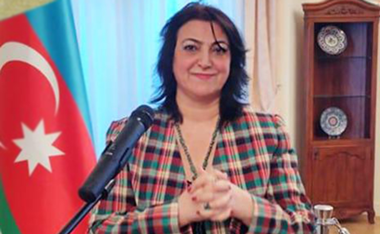 Eluca Atalı - İnsan dəyişməzsə, dünya dəyişməz