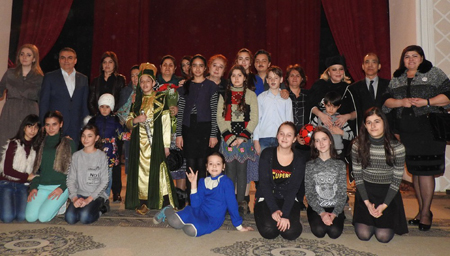 “Cavab ver” poeması əsasında “Xocalı” tamaşası “Cavab ver” poeması əsasında “Xocalı” tamaşası