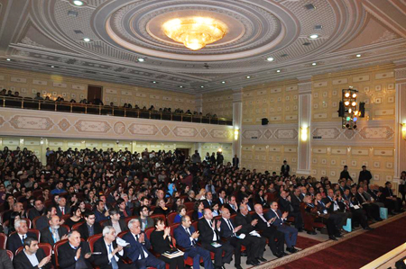 “Qorqud atadan günümüzə aşıqlıq ənənəsi"- Simpozium başlayıb