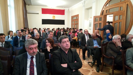 Anarın ərəb dilində kitabı təqdim olunub - MANERA.AZ Anarın ərəb dilində kitabı təqdim olunub - MANERA.AZ