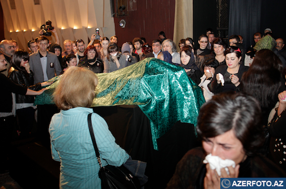 12 May-Vaqif İbrahimoğlunun anım gündür.