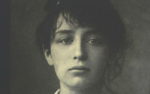 Dahi heykəltəraşın 33 il xəstəxanada yatan sevgilisi