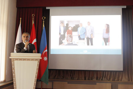 Yeni antologiya təqdim edildi