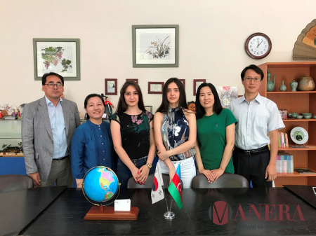 Səfirlik tələbələri mükafatlandırdı