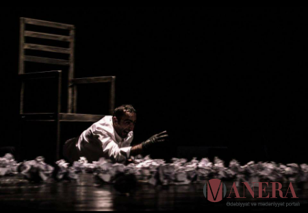 “Qara adam” Qara dəniz sahilində - HUMAN teatrı festivalda