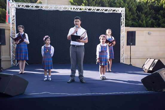 "İdrak" liseyində bilik günü "İdrak" liseyində bilik günü