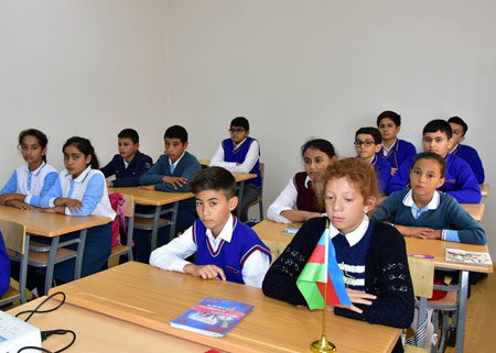 "İdrak"ın kollektivi Cocuq Mərcanlıda... - Fotolar "İdrak"ın kollektivi Cocuq Mərcanlıda... - Fotolar