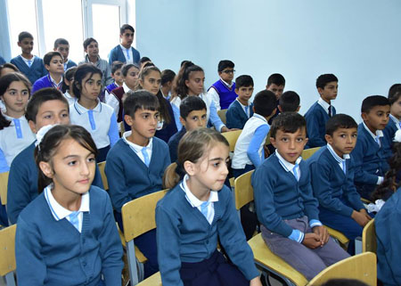 "İdrak"ın kollektivi Cocuq Mərcanlıda... - Fotolar "İdrak"ın kollektivi Cocuq Mərcanlıda... - Fotolar