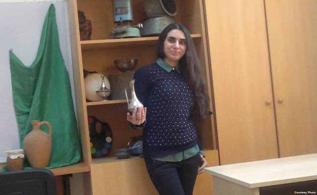 Səadəti olmayan ailələr - Şeirlər