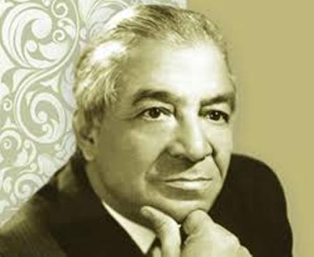 "Üçrəngli bayrağınla məsud yaşa" ...- Azərbaycan şeirləri