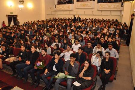 Müstəqillik Günü LDU-da bayram aurası yaratdı Müstəqillik Günü LDU-da bayram aurası yaratdı