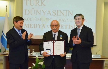 TÜRKSOY-un Ankaradakı qərargahında konfrans