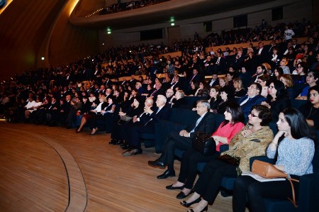Heydər Əliyev Mərkəzində unudulmaz yubiley gecəsi