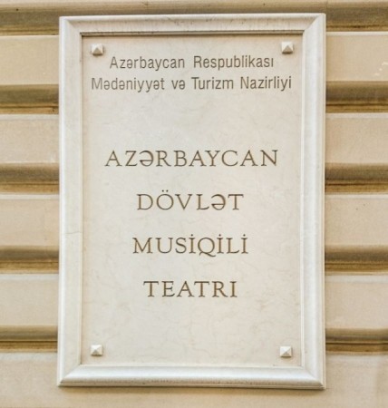 Musiqili Teatrın noyabr repertuarı
