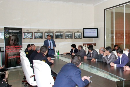 Şamaxıda dəyirmi masa keçirildi Şamaxıda dəyirmi masa keçirildi