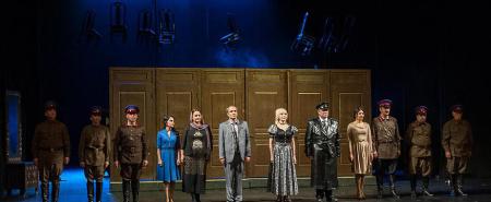 "AzDrama" səhnəsində "Cəhənnəm sakinləri"