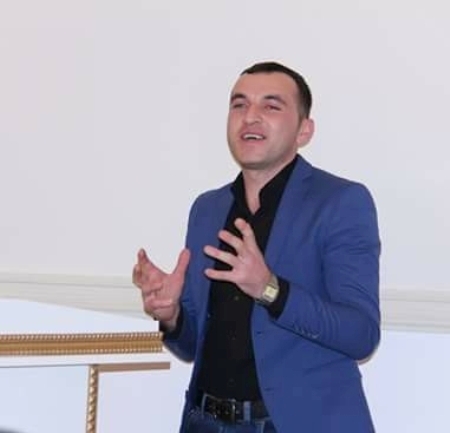 "Xaçmaz ədəbi mühiti" - 6 imza "Xaçmaz ədəbi mühiti" - 6 imza