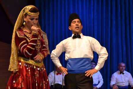 “Müsyö Jordan və dərviş Məstəli şah” tamaşası oynanılıb “Müsyö Jordan və dərviş Məstəli şah” tamaşası oynanılıb