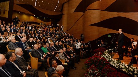 Əli İldırımoğlunun 90 illik yubileyi qeyd olunub Əli İldırımoğlunun 90 illik yubileyi qeyd olunub