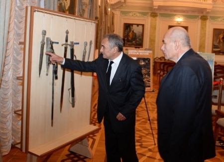 Xətainin 530 illiyinə həsr olunan sərgi