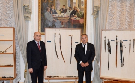 Xətainin 530 illiyinə həsr olunan sərgi