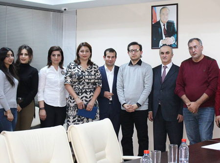 İnternet ədəbiyyata necə təsir edir? – Müzakirə İnternet ədəbiyyata necə təsir edir? – Müzakirə