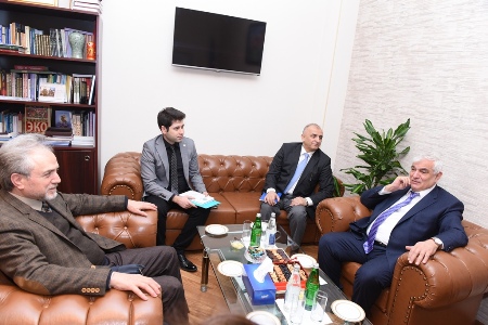 Kamal Abdulla Cihan Özdəmirlə görüşüb