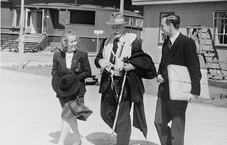 Nobel mükafatçısı yazıçının Bakı səfəri