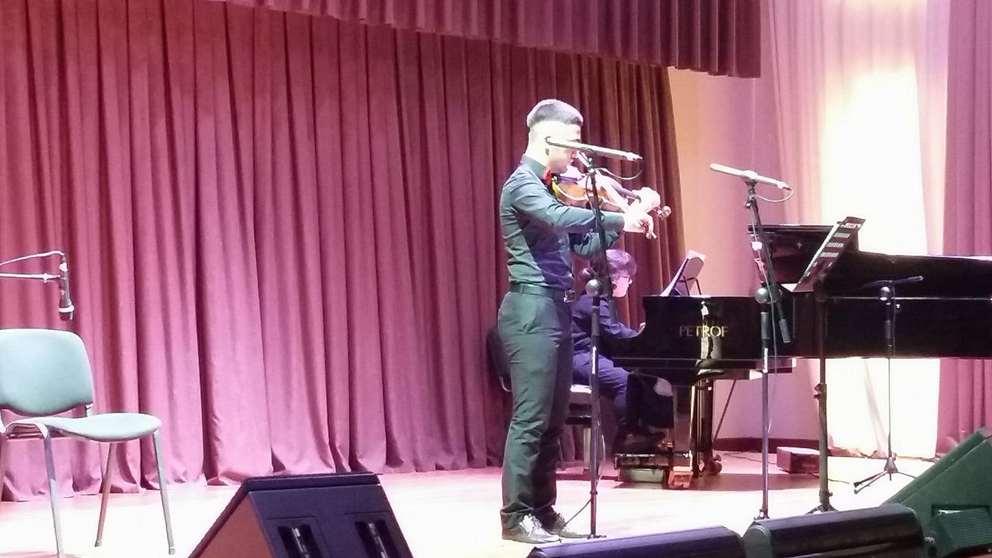 “Qardaş məktəb”lərin konserti olub - MANERA.AZ “Qardaş məktəb”lərin konserti olub - MANERA.AZ