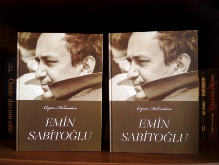 Emin Sabitoğlu haqqında kitab nəşr olunub