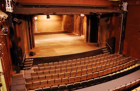 Bir Günəş Altında...