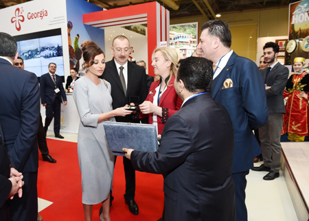 Şəhərlərarası əlaqələr inkişaf edir - SƏRGİ