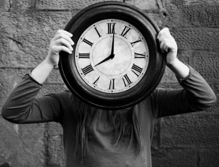 Zamanımızı “kimlər” oğurlayır? Zamanımızı “kimlər” oğurlayır?