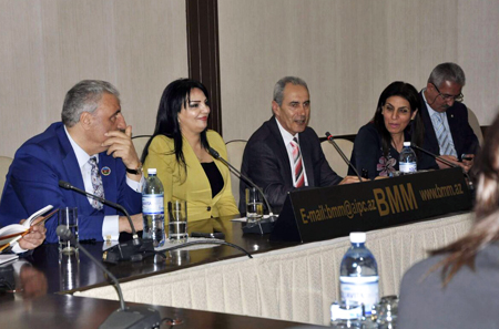 Azərbaycan ədəbiyyatında qadın... - Müzakirə