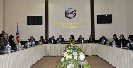 Azərbaycan ədəbiyyatında qadın... - Müzakirə Azərbaycan ədəbiyyatında qadın... - Müzakirə