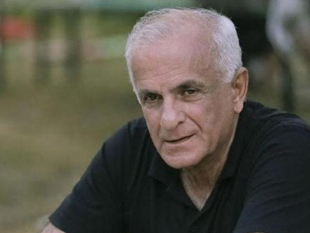 "Allahımdan da, xəstəliyimdən də möhlət istəyirəm" - MÜSAHİBƏ "Allahımdan da, xəstəliyimdən də möhlət istəyirəm" - MÜSAHİBƏ