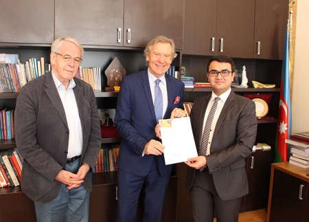 Fransalı  qonaqlar Multikulturalizm Mərkəzində olub