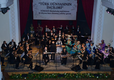 “Türk dünyasının inciləri” adlı konsert proqramı təqdim olunub