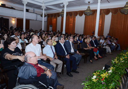 “Türk dünyasının inciləri” adlı konsert proqramı təqdim olunub “Türk dünyasının inciləri” adlı konsert proqramı təqdim olunub