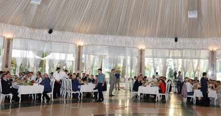 Jurnalistlər mükafatlandırıldı Jurnalistlər mükafatlandırıldı