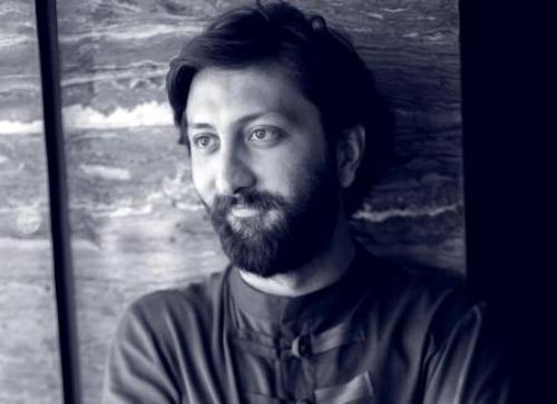 "O darıxır, hardasan?" - Elvin Paşanın şeirləri