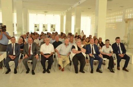 Sumqayıtda Əşrəf Veysəllinin 80 illik yubileyi keçirilib Sumqayıtda Əşrəf Veysəllinin 80 illik yubileyi keçirilib