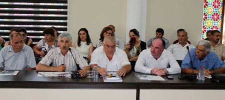 Regionun ədəbi məclis üzvləri bir araya gəlib Regionun ədəbi məclis üzvləri bir araya gəlib