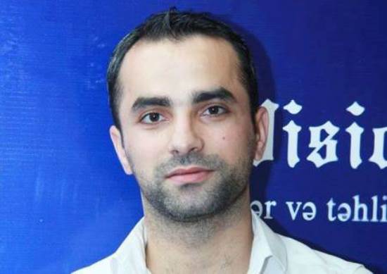 Sənsizlik “Sən” “Siz” olanda başlayır - Emin Pirinin şeirləri Sənsizlik “Sən” “Siz” olanda başlayır - Emin Pirinin şeirləri