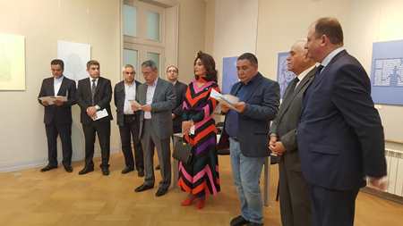 Səlim Babullaoğlunun “Qrafik şeirlər və esselər” sərgisi keçirilib Səlim Babullaoğlunun “Qrafik şeirlər və esselər” sərgisi keçirilib