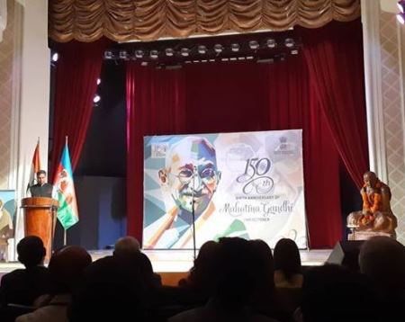 Mahatma Qandinin 150 illiyi Bakıda qeyd edilib