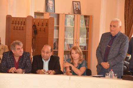 İbrahim İlyaslının 55 illik yubileyi və yeni kitabının imza törəni keçirildi