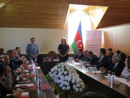 "Multikulturalizm siyasəti cəmiyyətdə sabitliyin təminatı kimi" - Dəyirmi masa "Multikulturalizm siyasəti cəmiyyətdə sabitliyin təminatı kimi" - Dəyirmi masa